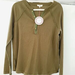 Umgee Henley Thermal Top A1